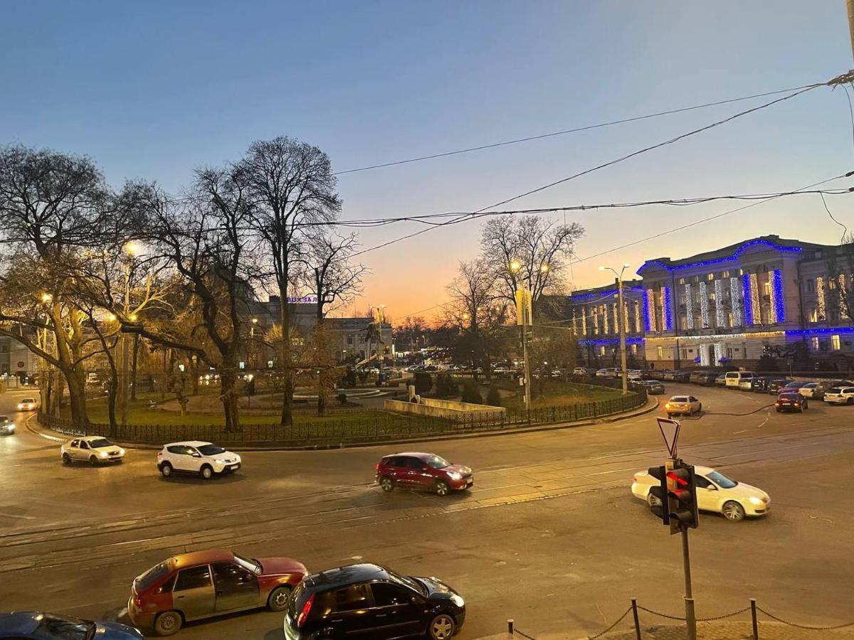 Voyage Hotel Odesa Exterior photo